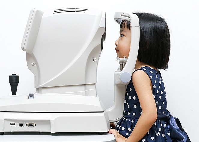 girl getting an eye exam